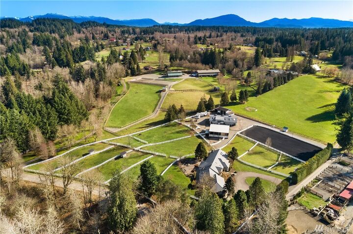 Property Photo: 28439 SE 204th Street WA 98038