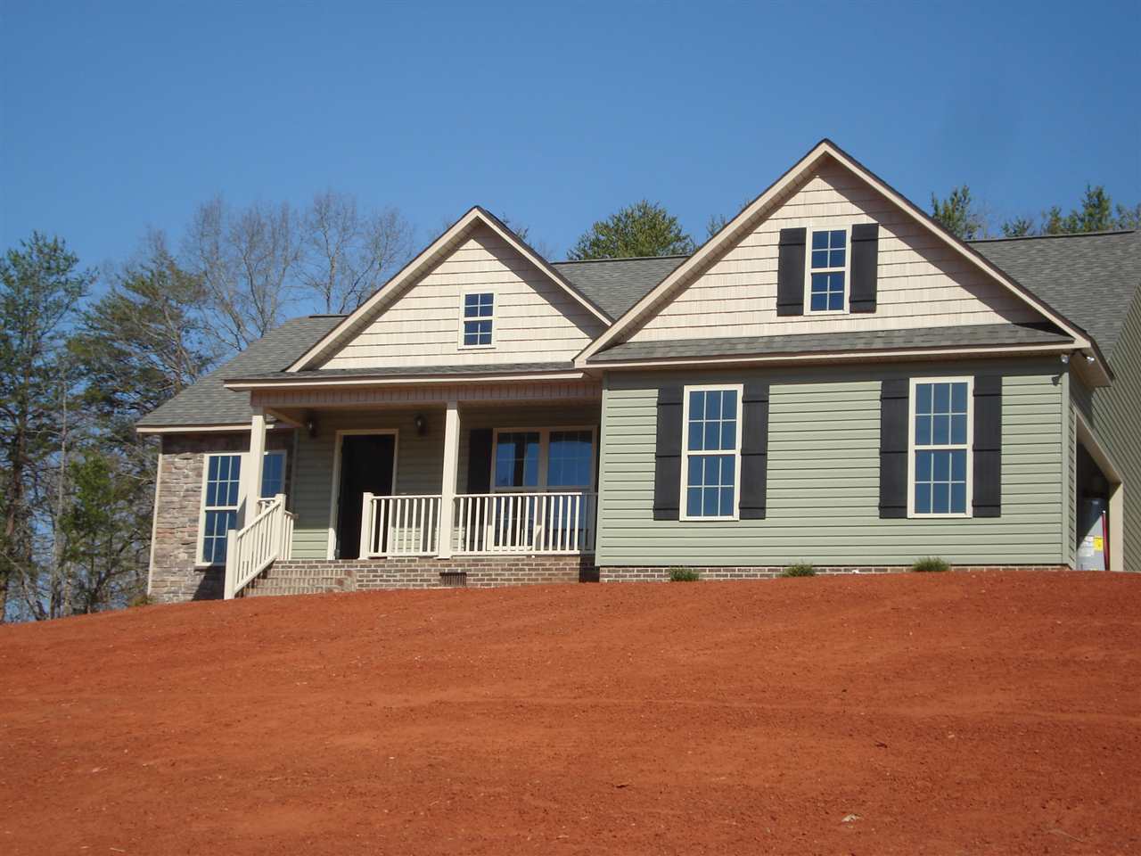 Property Photo:  142 John Lancaster Rd  SC 29306 