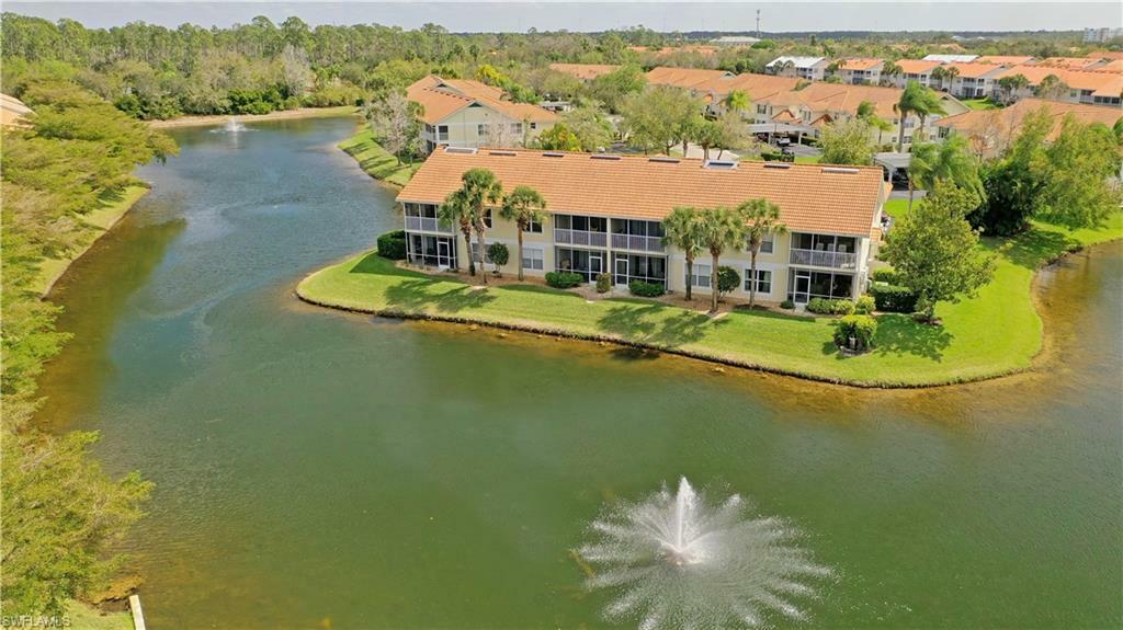 Property Photo: 5455 Worthington Ln 204 FL 34110