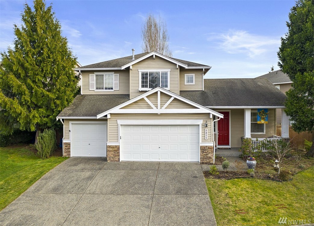 Property Photo:  5824 Marshall Ave SE  WA 98092 