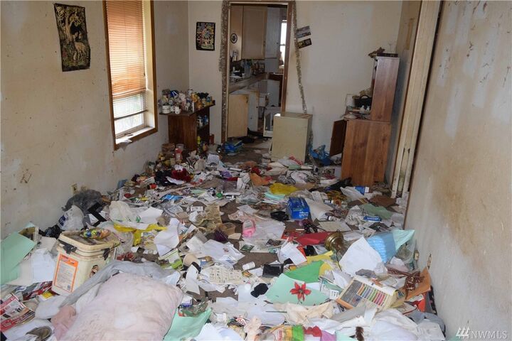 Property Photo: 1621 W Main Street WA 98541