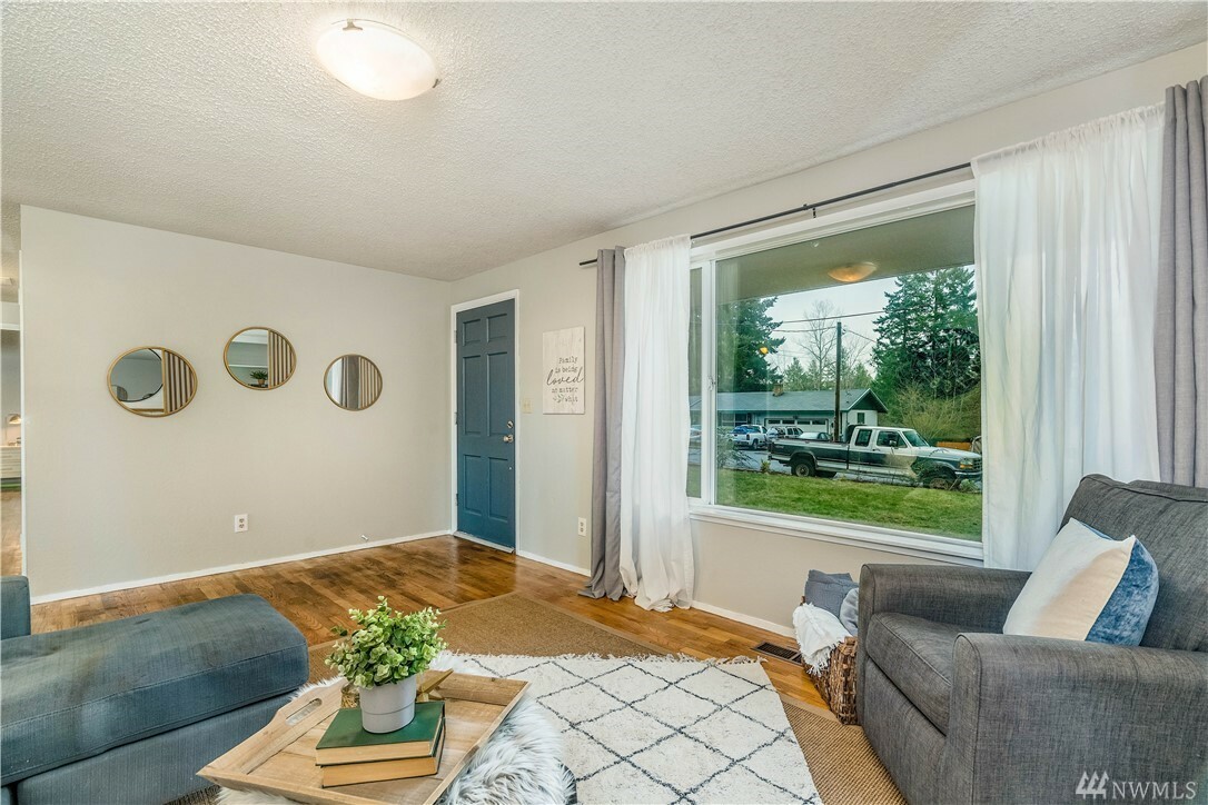 Property Photo: 12516 80th Ave E WA 98373