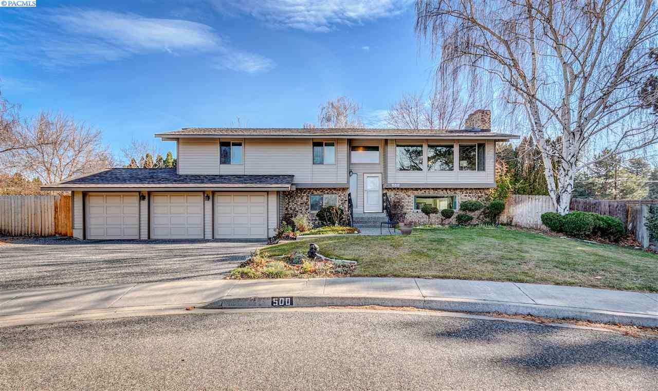 Property Photo:  500 Surrey Court  WA 99354 