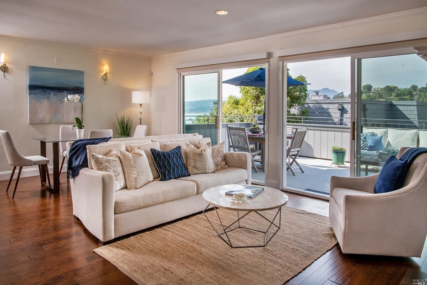 Property Photo:  2 Red Hill Circle  CA 94920 