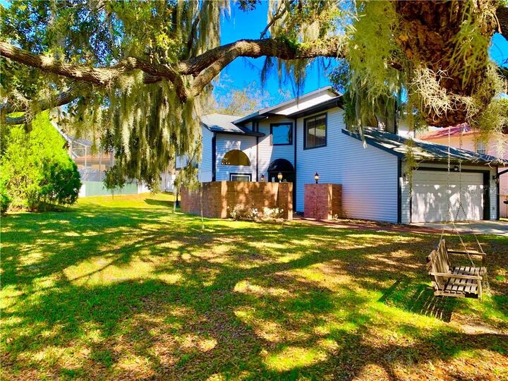 Property Photo:  1406 West Avenue  FL 34711 