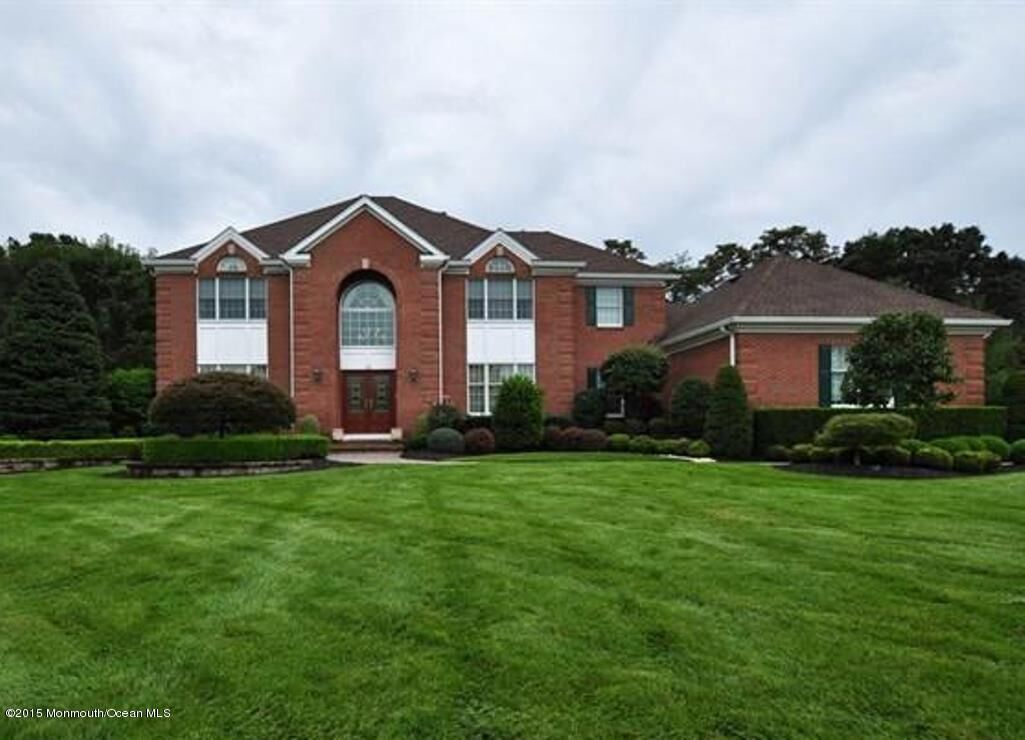 Property Photo:  18 Fallswood Lane  NJ 07726 