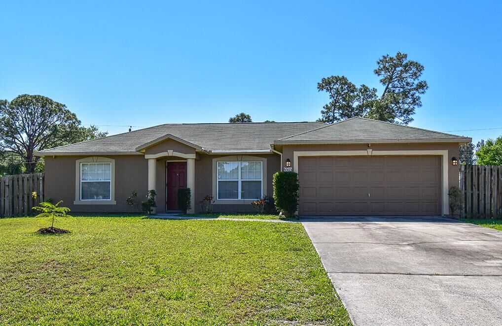 Property Photo:  6503 Kenwood Road  FL 34951 
