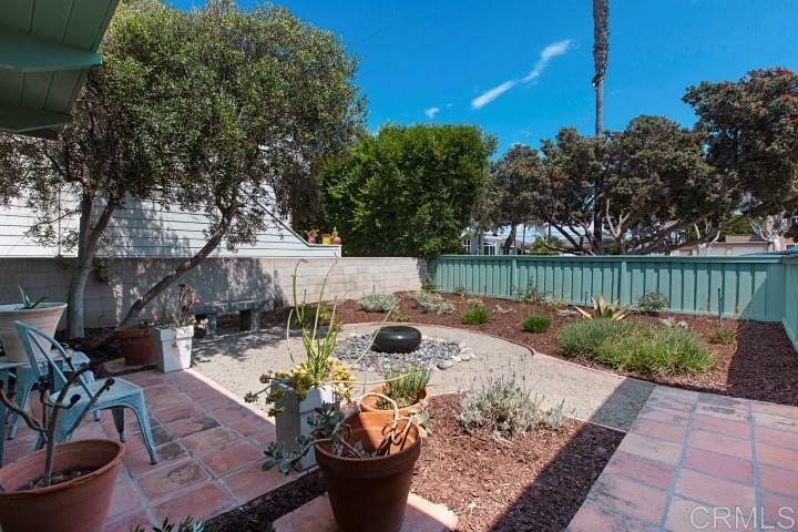 Property Photo: 2320 Coast Blvd CA 92014