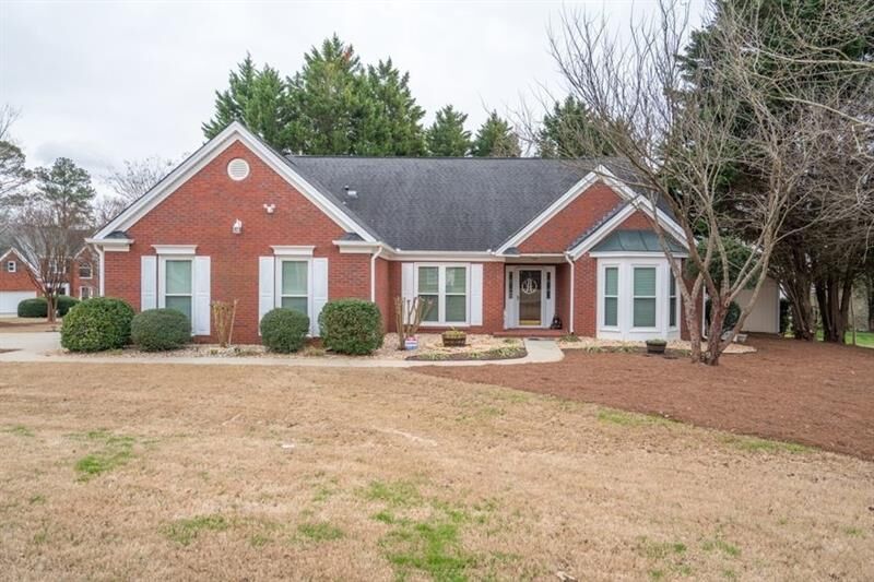 Property Photo:  6710 Canter Glen   30040 