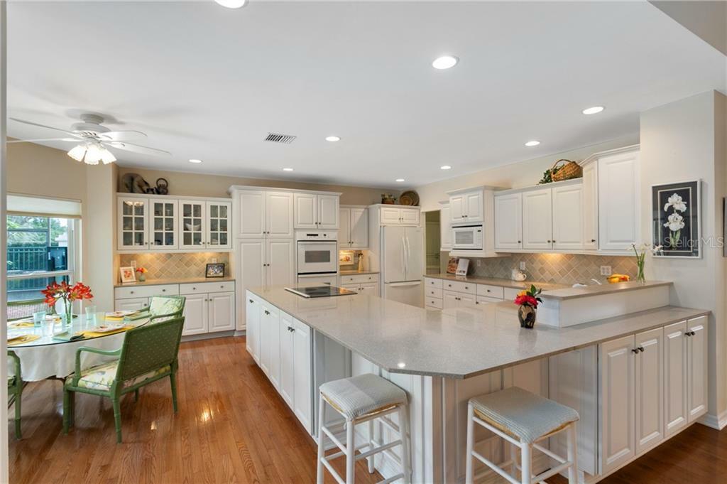 Property Photo:  8421 Arbor Gate Court  FL 32819 