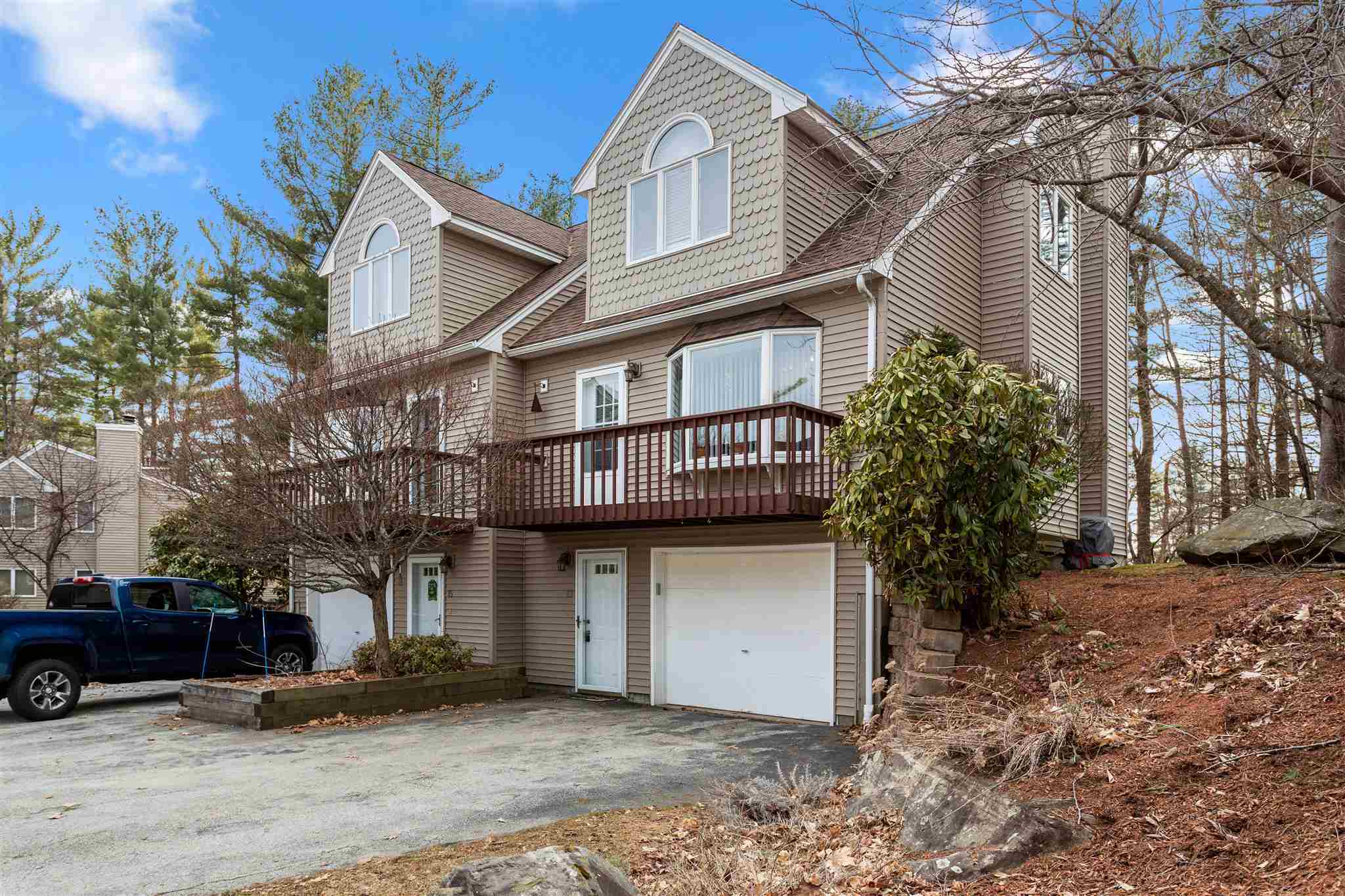 Property Photo: 13 Newells Meadow Lane NH 03038