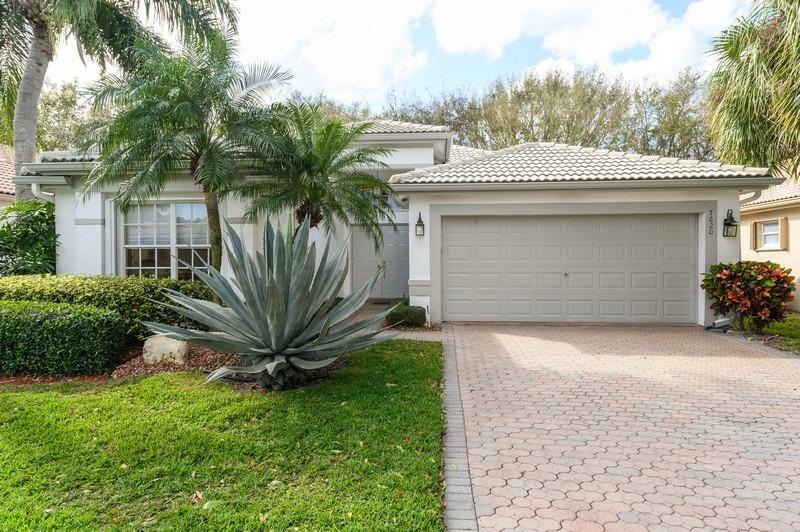 Property Photo:  7620 San Carlos Street  FL 33437 