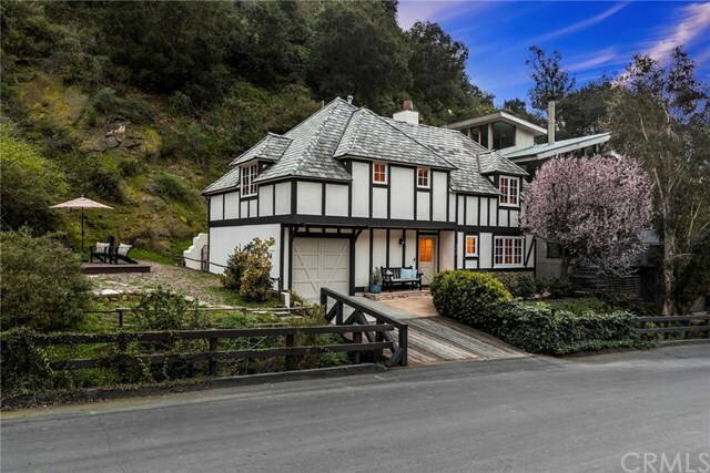 Property Photo: 507 Canyon Acres Drive CA 92651