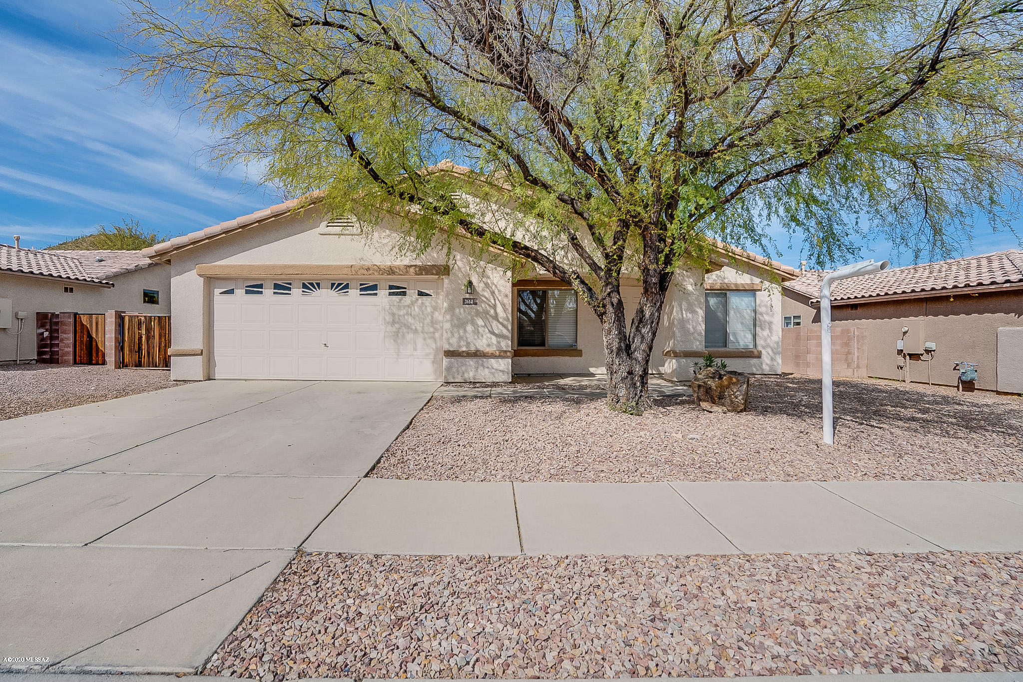 Property Photo:  2614 W Southern Star Drive  AZ 85713 