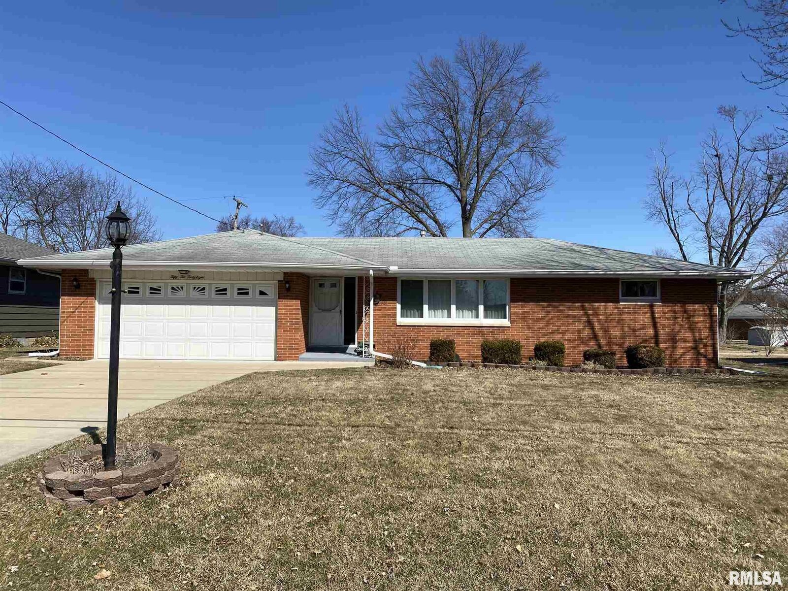 Property Photo: 5248 N Big Hollow IL 61615