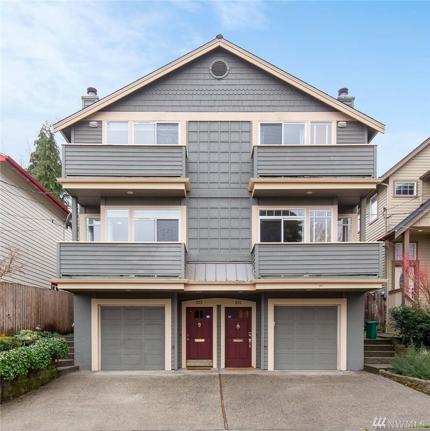 Property Photo:  313 Coryell Ct E  WA 98112 