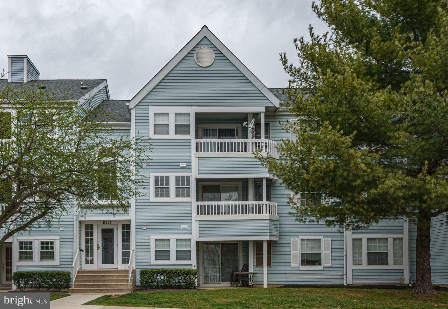 Property Photo: 8371 Montgomery Run Road G MD 21043