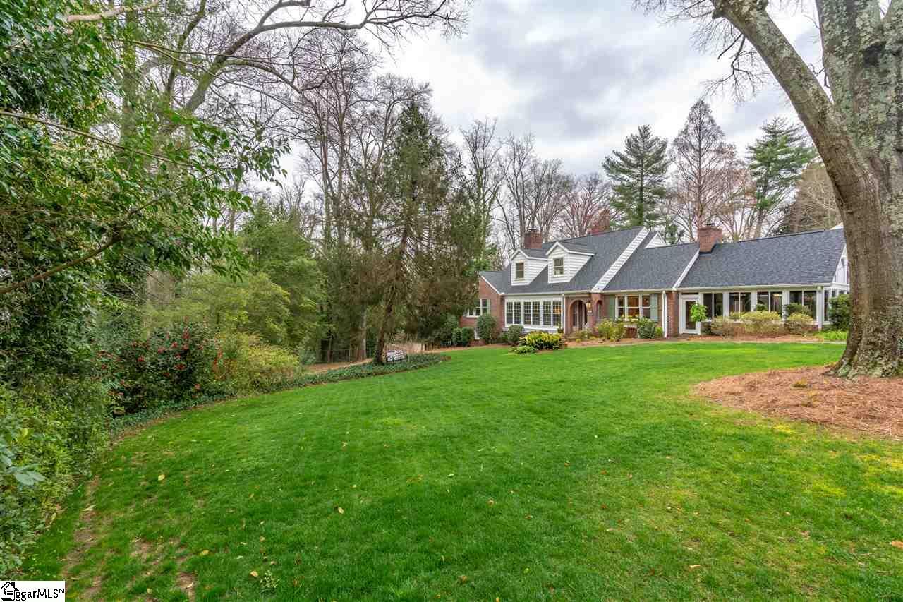 Property Photo:  101 E Lanneau Drive  SC 29605 