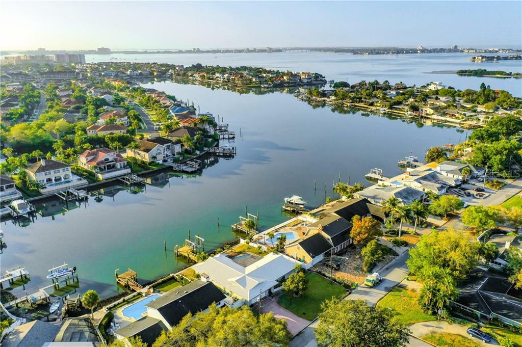 Property Photo:  2180 Dolphin Boulevard S  FL 33707 