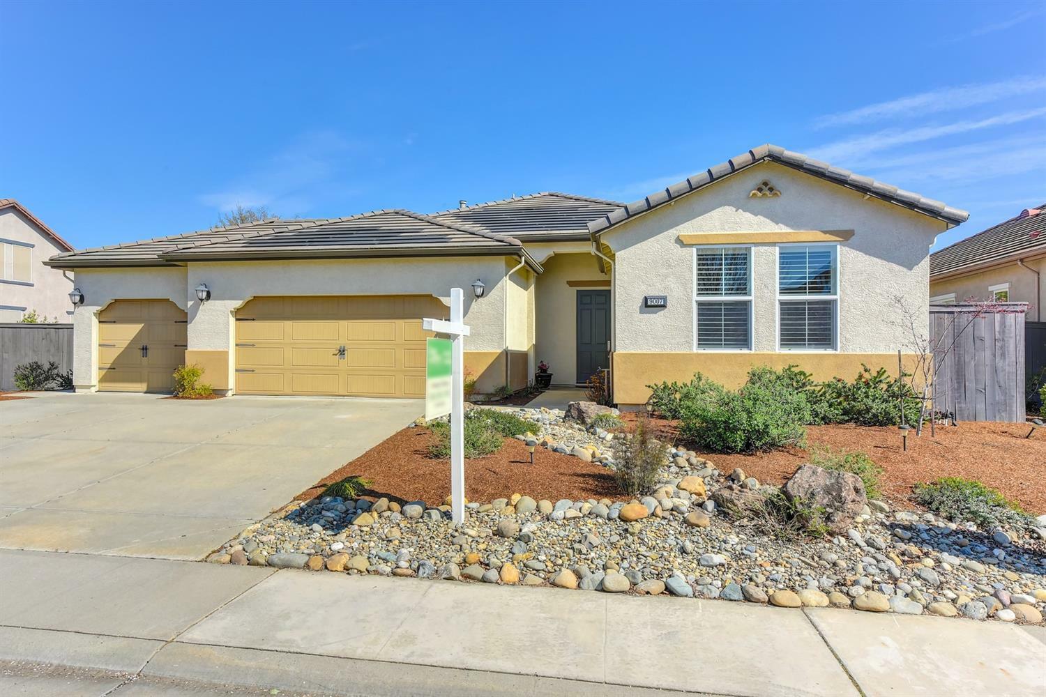 Property Photo:  9007 Clarissa Drive  CA 95662 