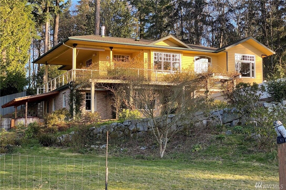 Property Photo: 12912 SW 166th Street WA 98070