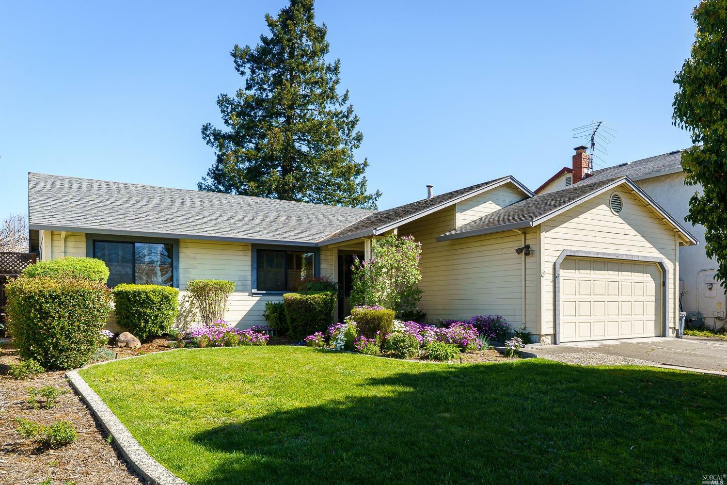 Property Photo:  309 Ely Boulevard  CA 94954 