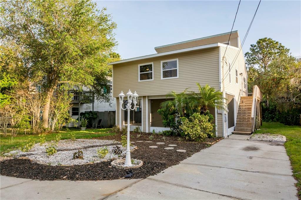 Property Photo: 313 Crystal Beach Avenue FL 34681