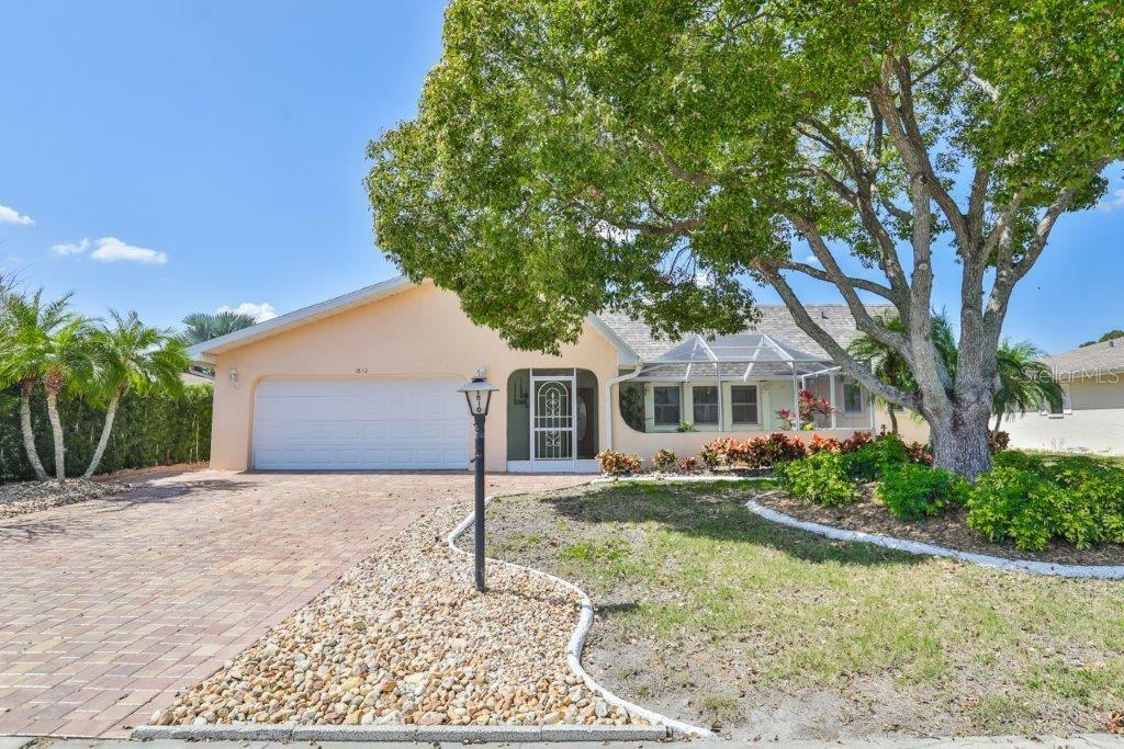 Property Photo:  1810 Fort Duquesna Drive  FL 33573 