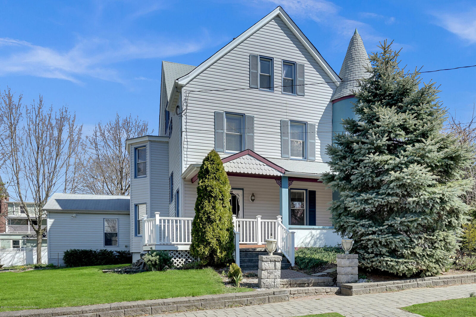 Property Photo:  26 E Washington Avenue  NJ 07716 