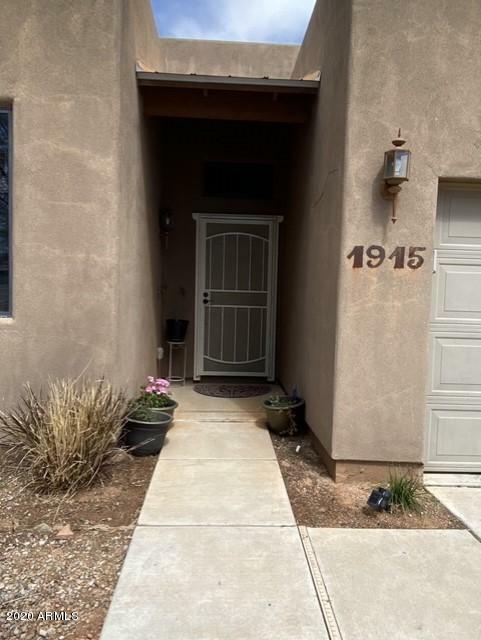 Property Photo: 1915 Knowlton Street AZ 85635