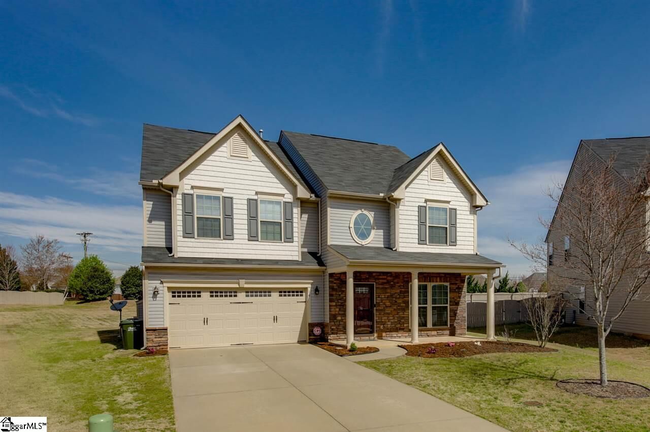 Property Photo:  14 Brenau Place  SC 29681 