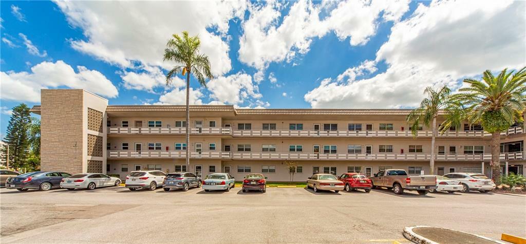 Property Photo:  5530 80th St N B201  FL 33709 