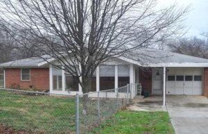 Property Photo:  204 N 5th St  TN 37804