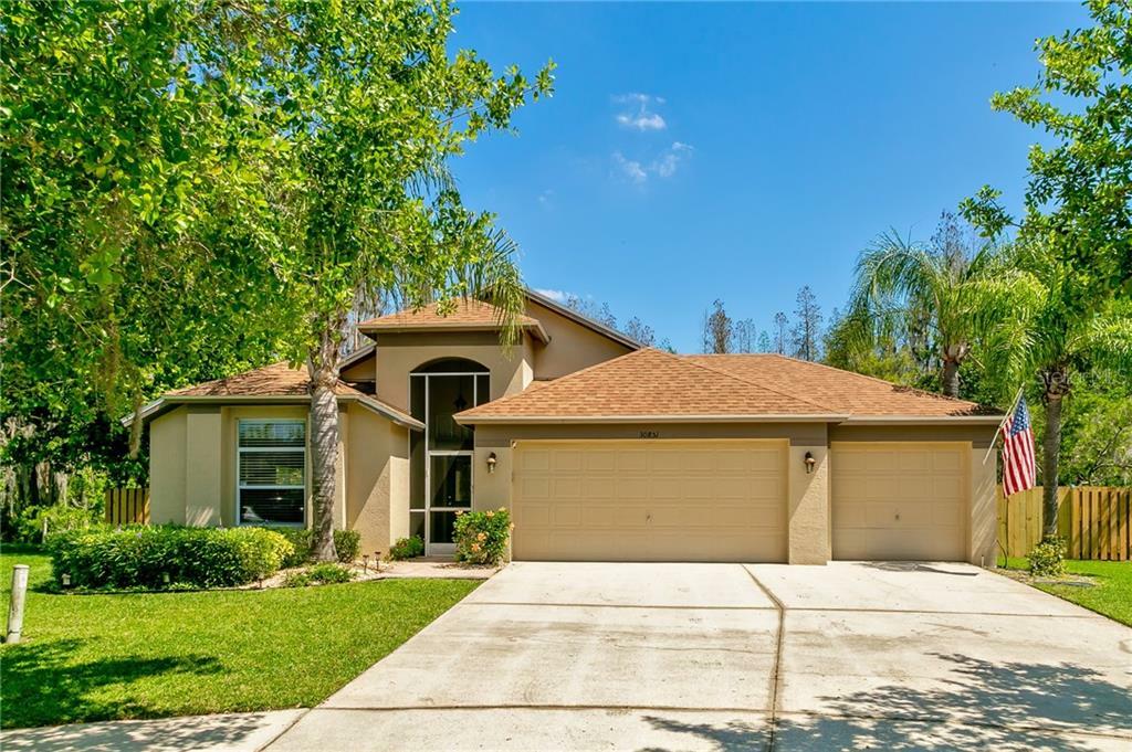 Property Photo:  30851 Saint Vincent Court  FL 33543 