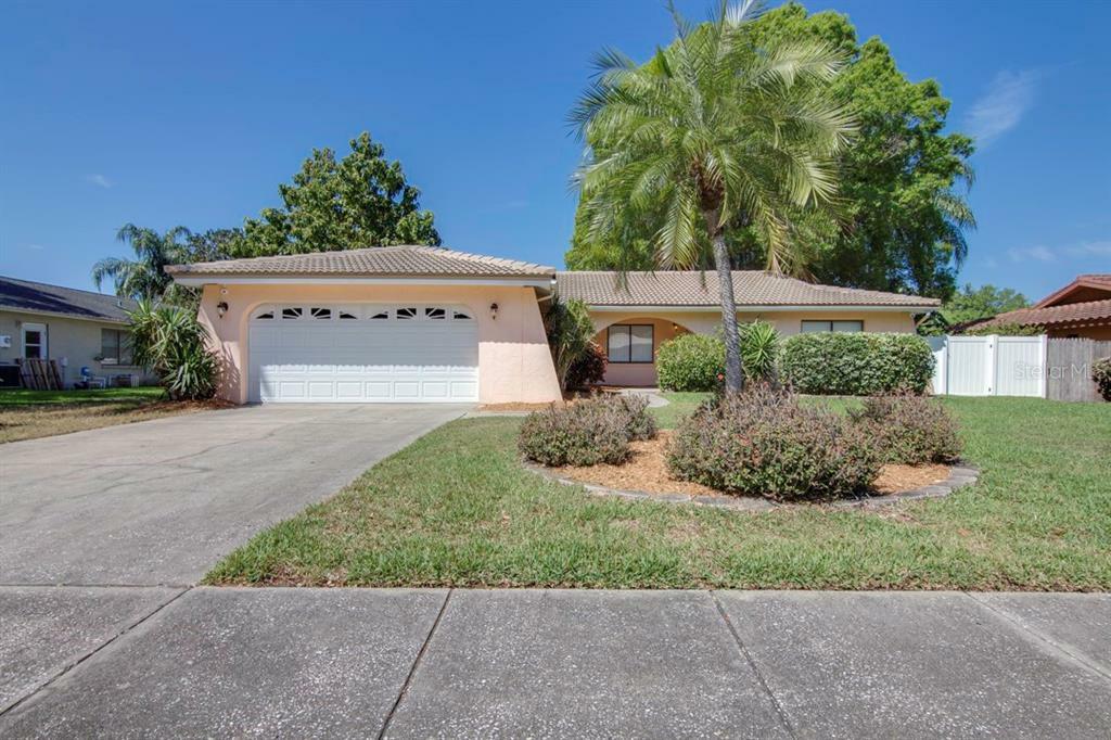 Property Photo:  1306 Stony Brook Lane  FL 34698 