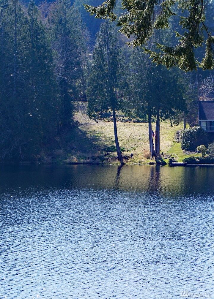 Property Photo: 1510 SE Crescent Dr WA 98584