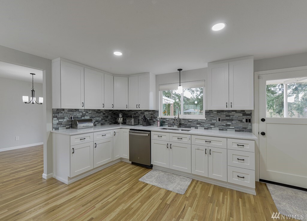 Property Photo: 6004 12th Street NE WA 98422