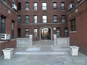 65 Central Park Avenue 5D  Yonkers NY 10705 photo