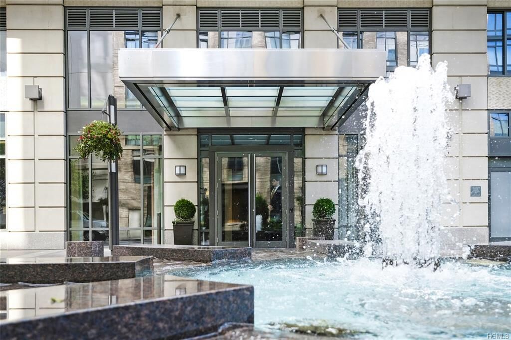 Property Photo: 10 City Place 20G NY 10601