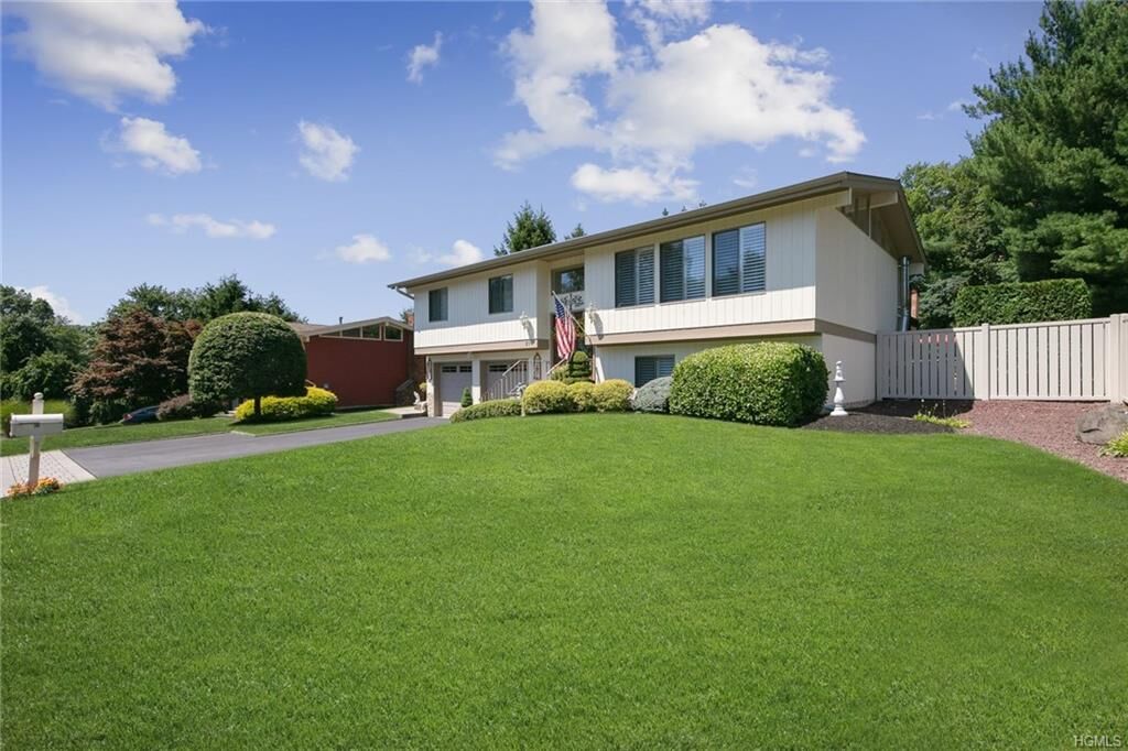 Property Photo:  21 Stubbe Drive  NY 10980 