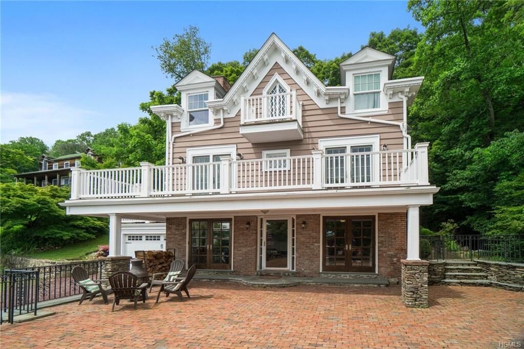 Property Photo: 900 Piermont Avenue NY 10968