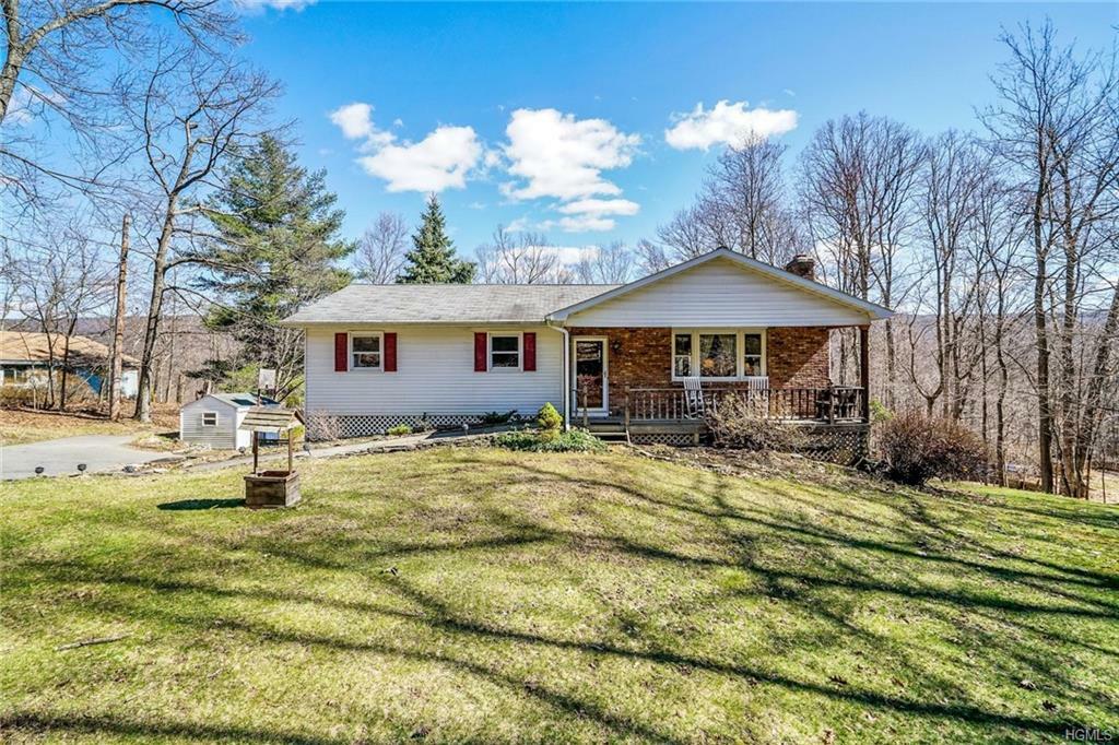 Property Photo:  36 Sands Point Road  NY 10992 