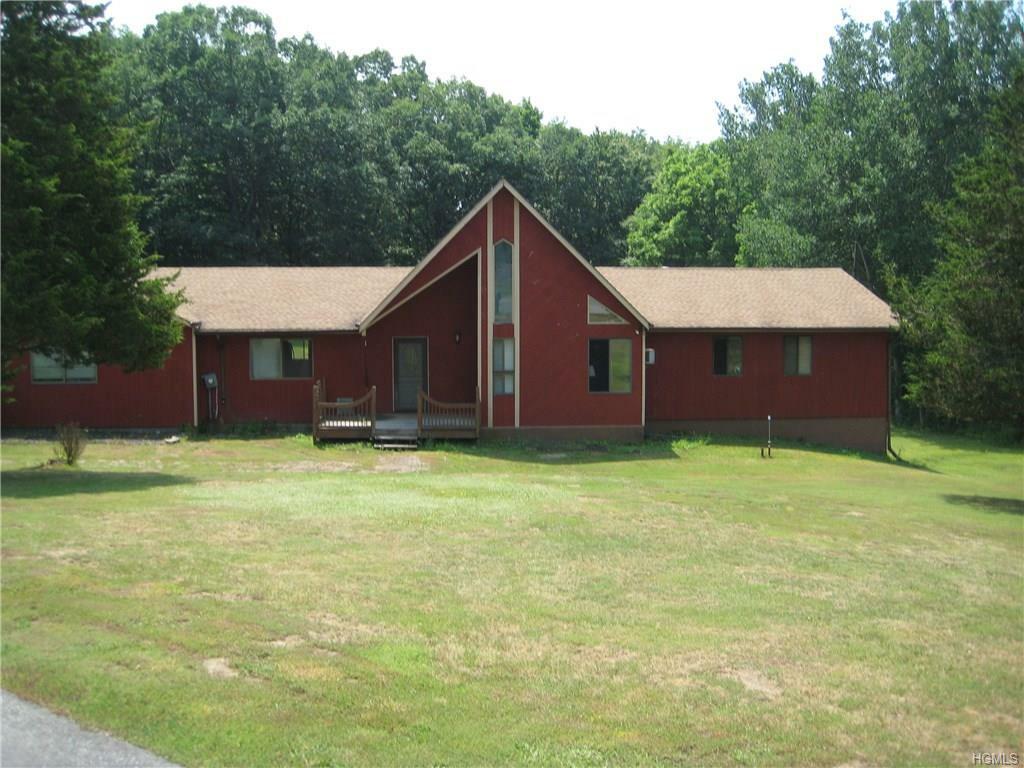 12 Whitefield Avenue  Warwick NY 10990 photo