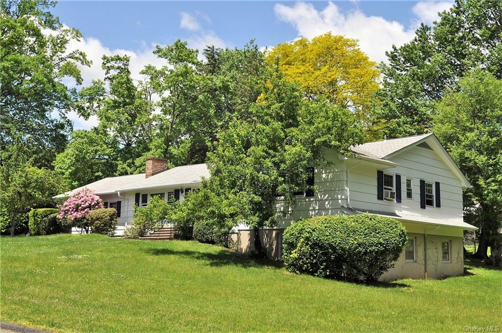 Property Photo:  4 Murdock Road  NY 10956 