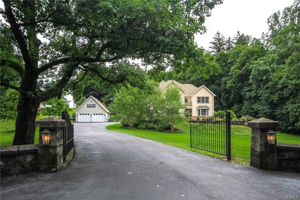 Property Photo:  532 River Road  NY 12550 