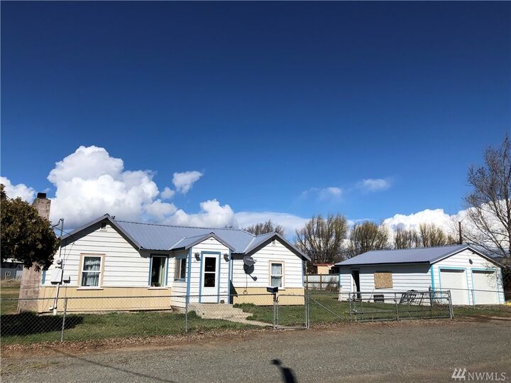 107 W 6th Avenue  Kittitas WA 98934 photo