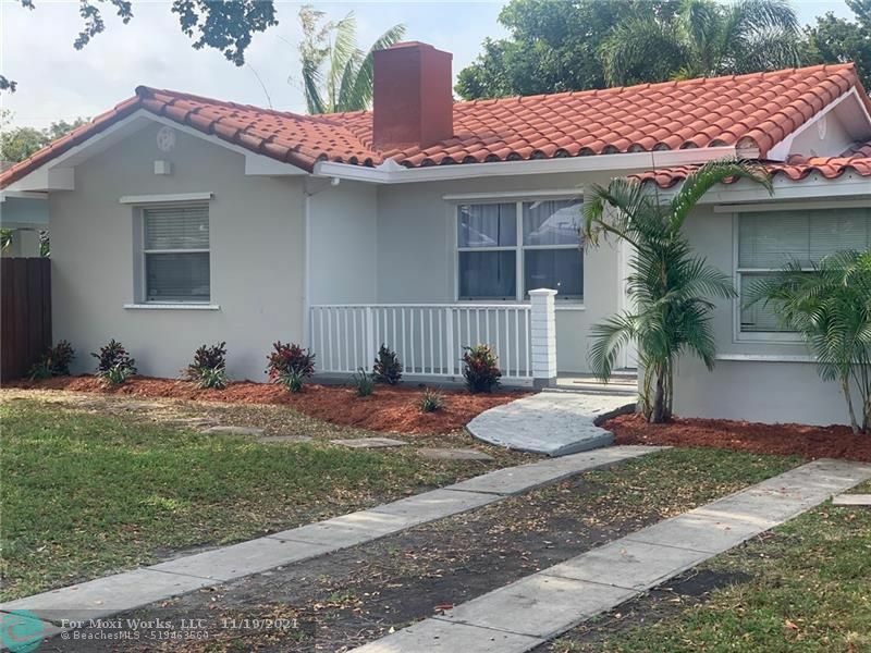 Property Photo:  1023 NW 2nd Ave  FL 33311 