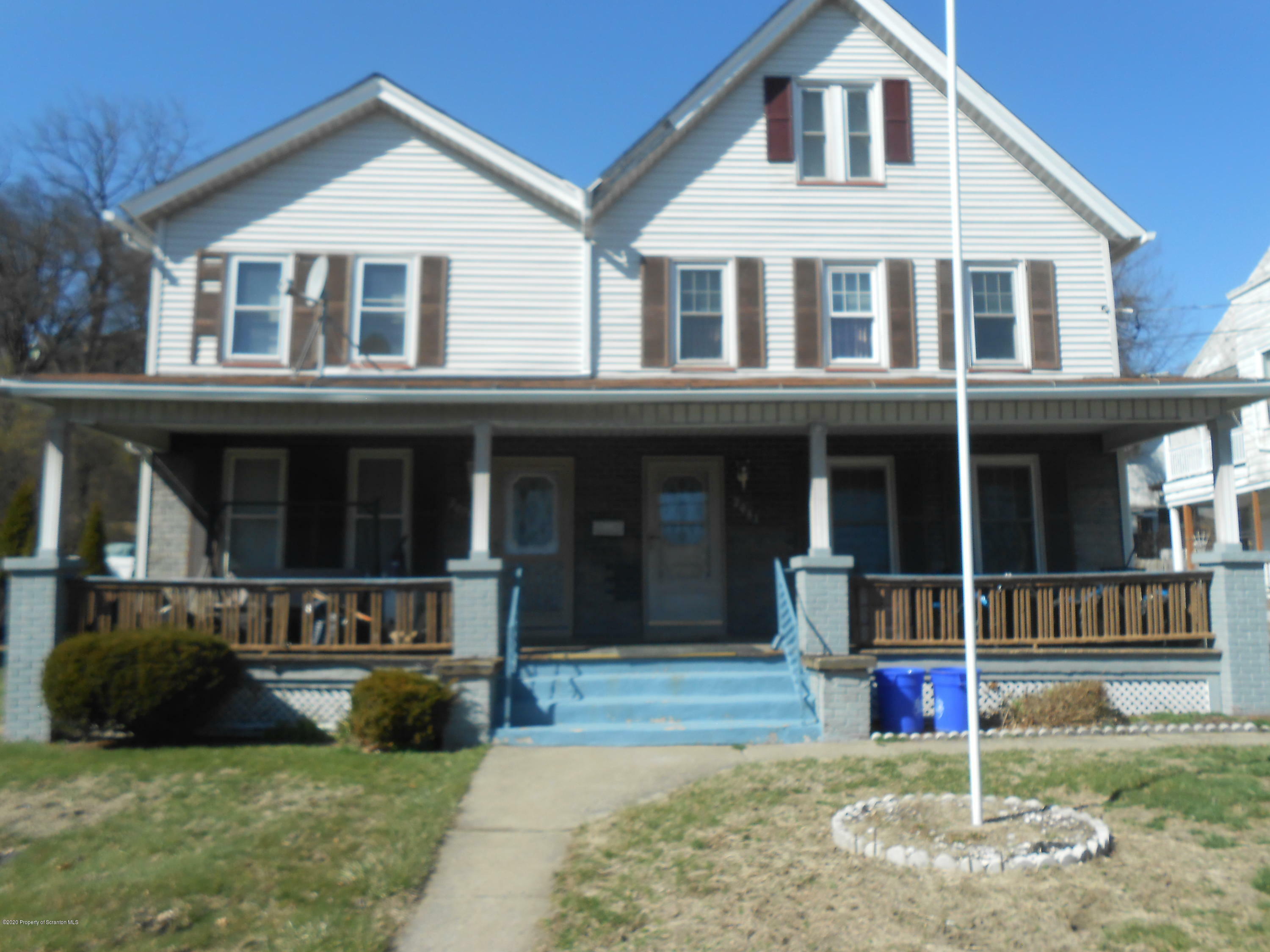 Property Photo:  2079-2081 N Main Avenue  PA 18508 