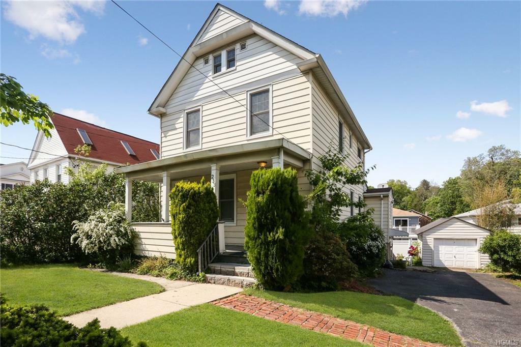 Property Photo:  233 Ashford Avenue  NY 10522 