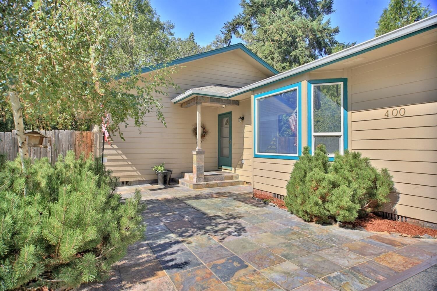 Property Photo:  400 Fish Hatchery Road  OR 97527 